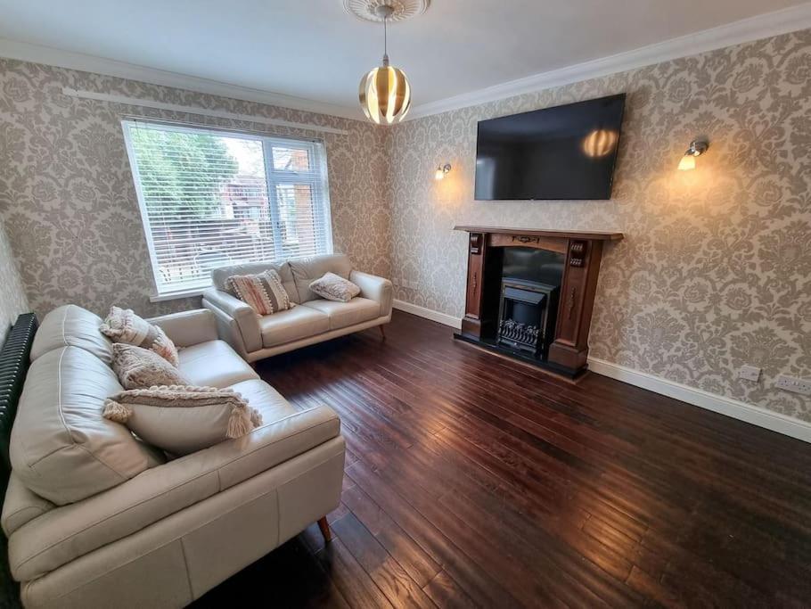 Stunning Family Home Close To The City Centre Mánchester Exterior foto